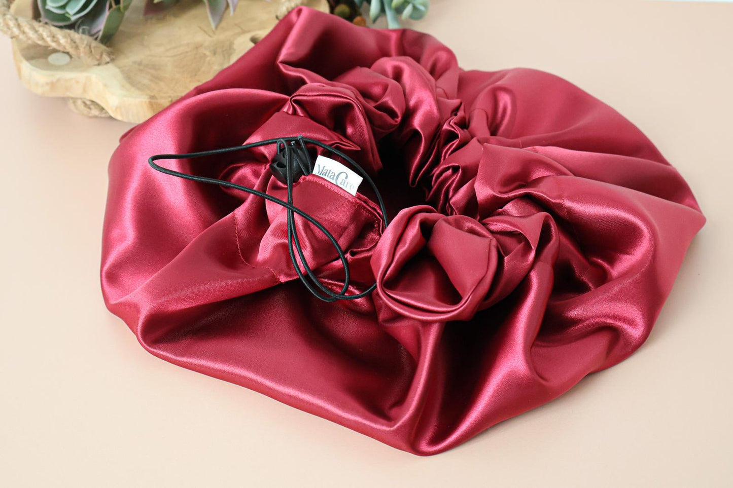 Bonnet en satin