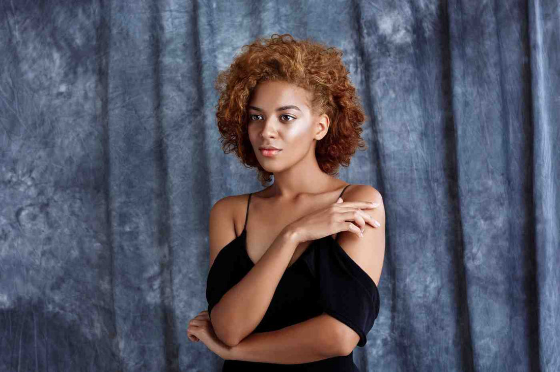 Cheveux à faible porosité : guide complet, signes et soins
